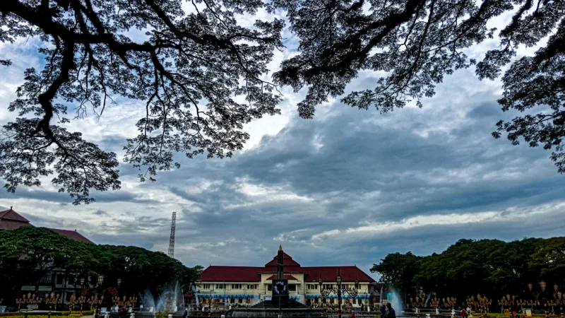 Cuaca Sejumlah Kota di Indonesia Berpotensi Hujan, Kota Malang Diprakirakan Berawan