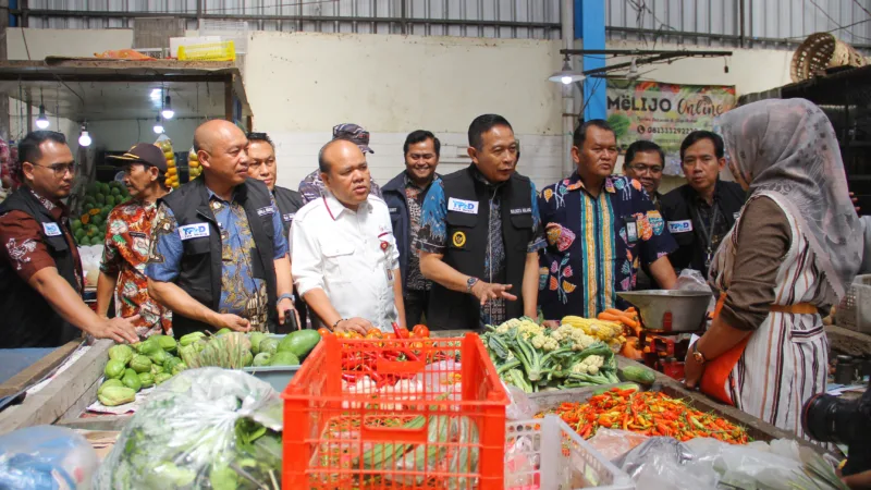 Sidak Pasar Mergan, Wali Kota Malang Soroti Harga Tepung dan Cabai